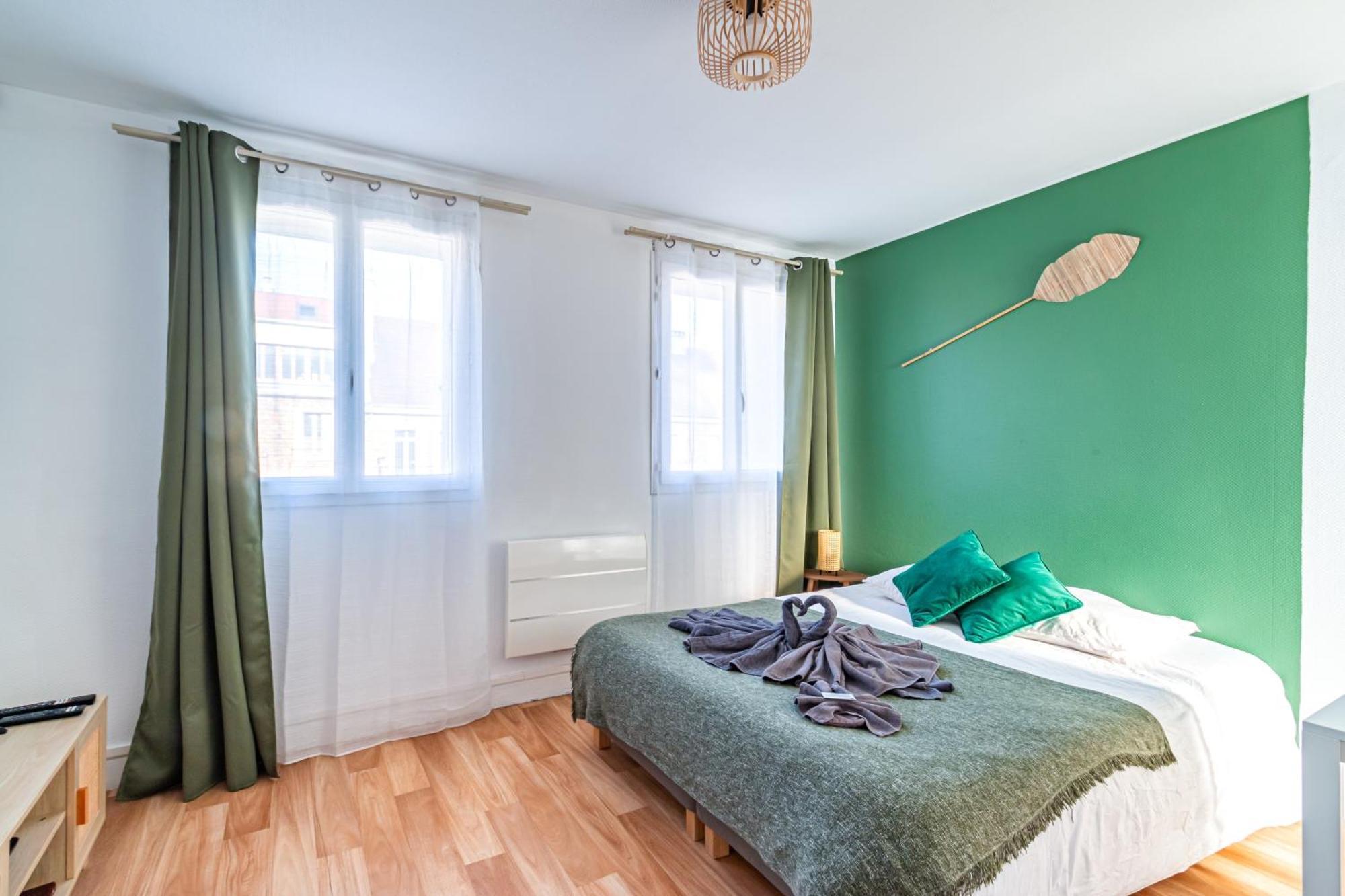 Appart'Hotel Nuiteejour Versailles Saint Cyr L'Ecole Exterior photo