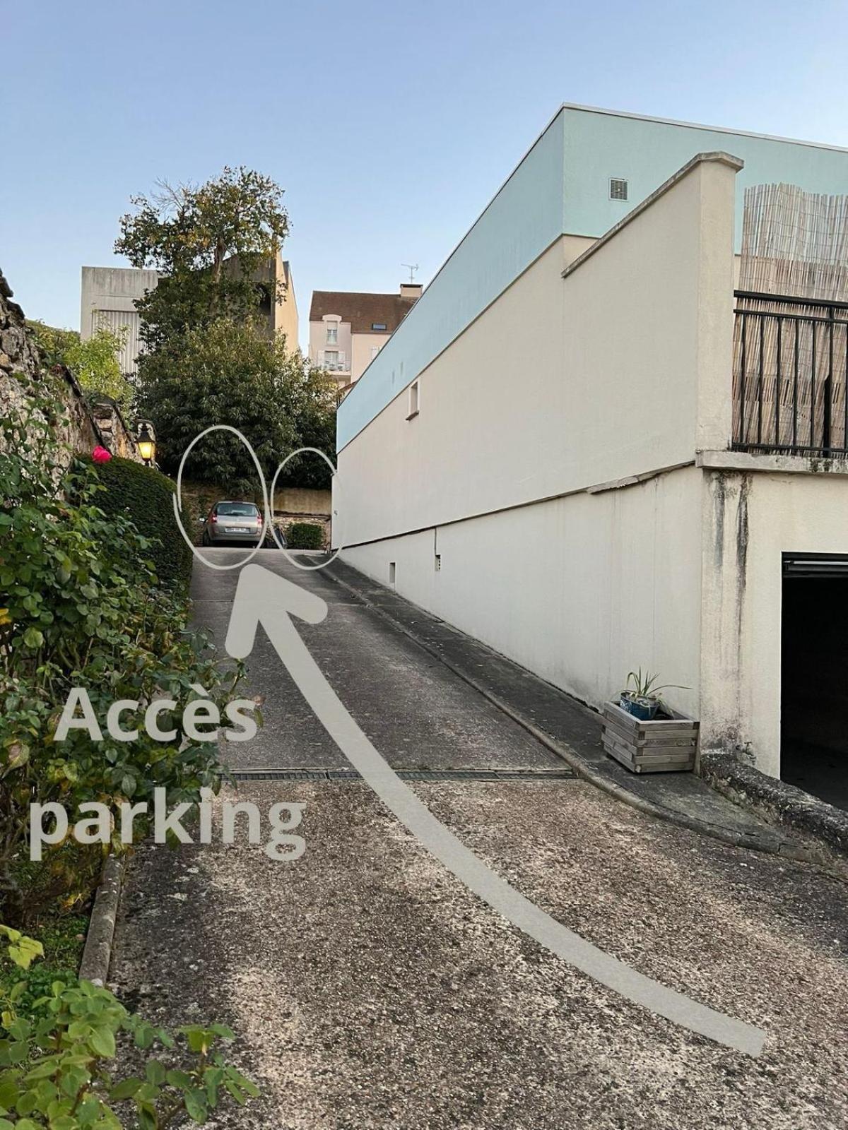 Appart'Hotel Nuiteejour Versailles Saint Cyr L'Ecole Exterior photo