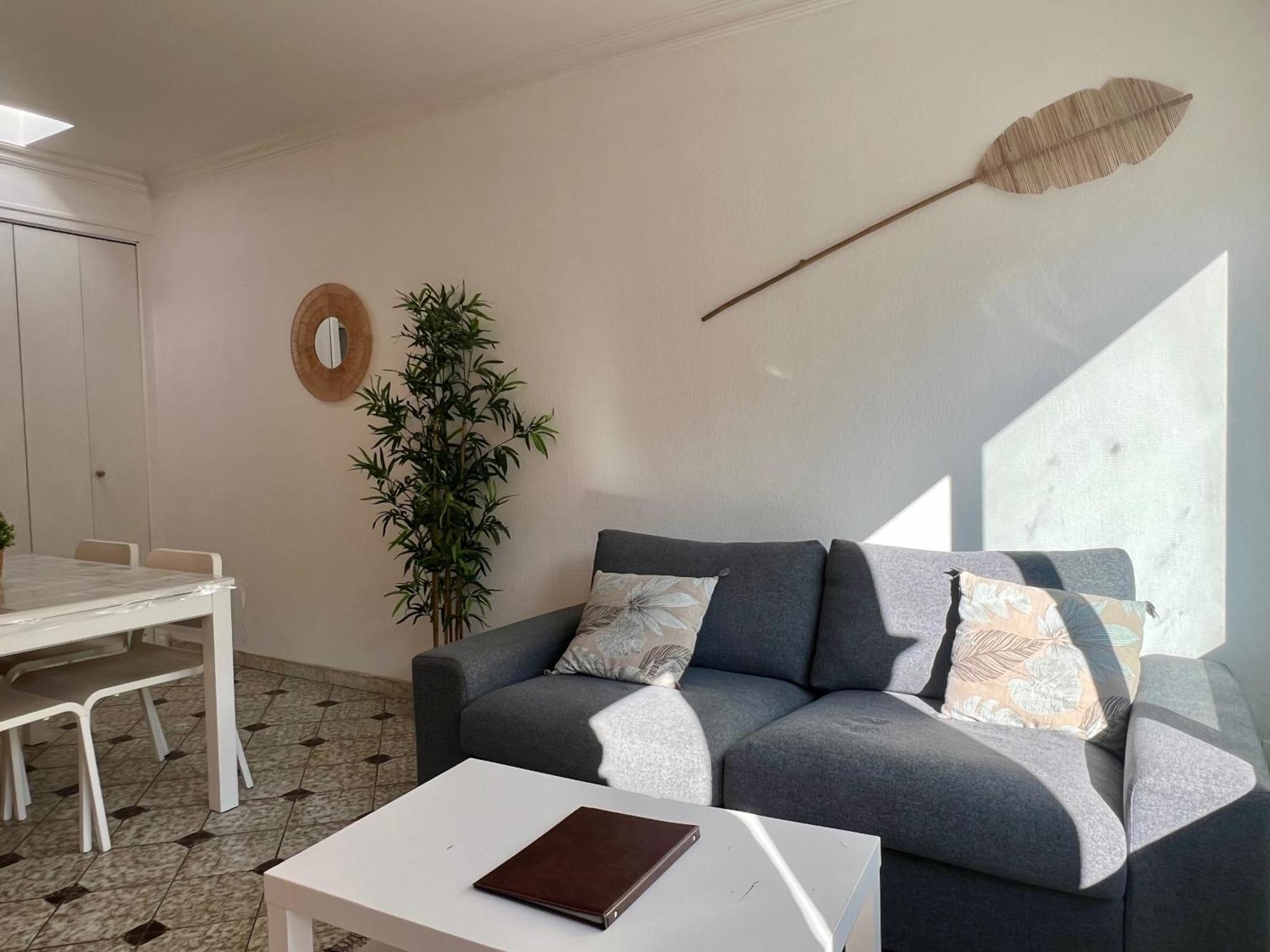 Appart'Hotel Nuiteejour Versailles Saint Cyr L'Ecole Exterior photo